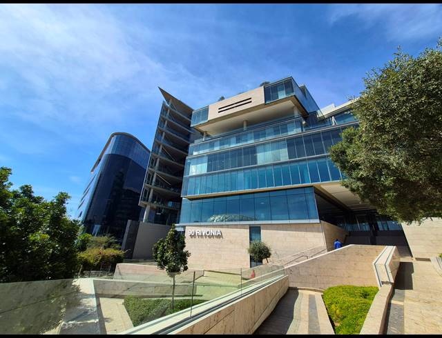 695M² OFFICE TO LET IN SANDTON CENTRAL